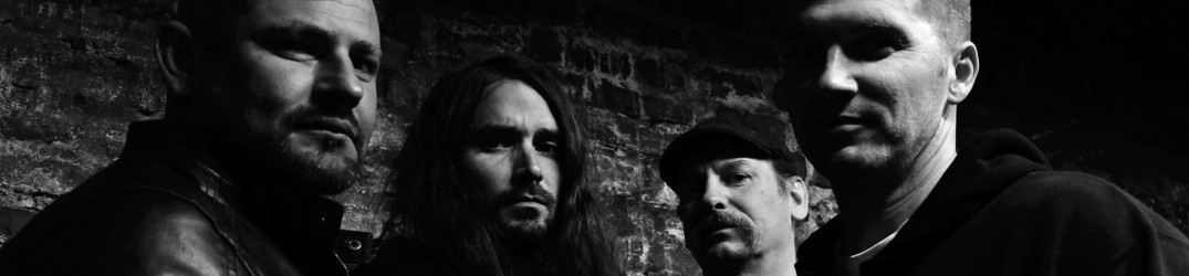 River Black: ascolta l'official premiere di 'Low'