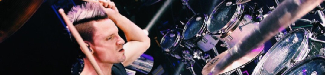Five Finger Death Punch: Charlie Engen confermato alla batteria, 'Questo ragazzo è una bestia'
