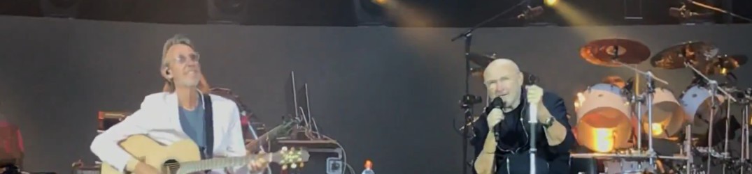 Genesis: Mike Rutherford sale sul palco con Phil Collins per la prima volta dal 2007
