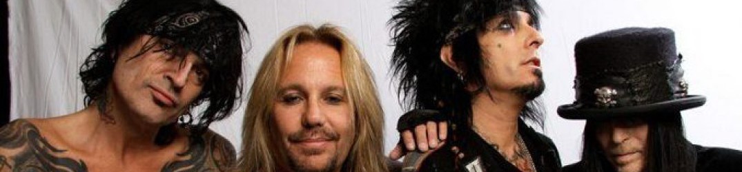 Mötley Crüe: Tommy Lee, "Faremo le cose in grande. Mi farò sparare fuori da un fottuto cannone"