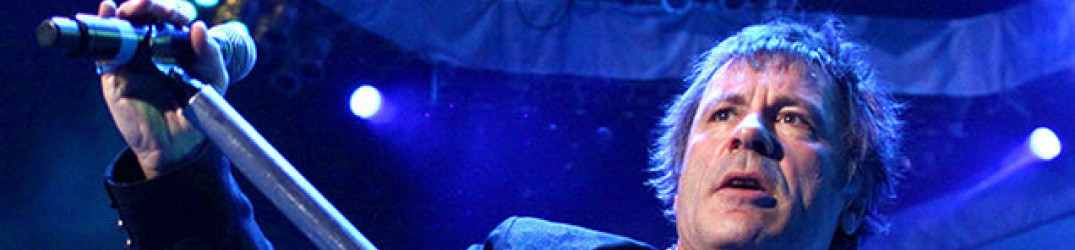 Iron Maiden: Bruce Dickinson, 'Mi piacerebbe fare un Concert for Group and Orchestra con i Maiden'