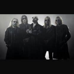 Judas Priest: breve anteprima del brano 'Dragonaut'