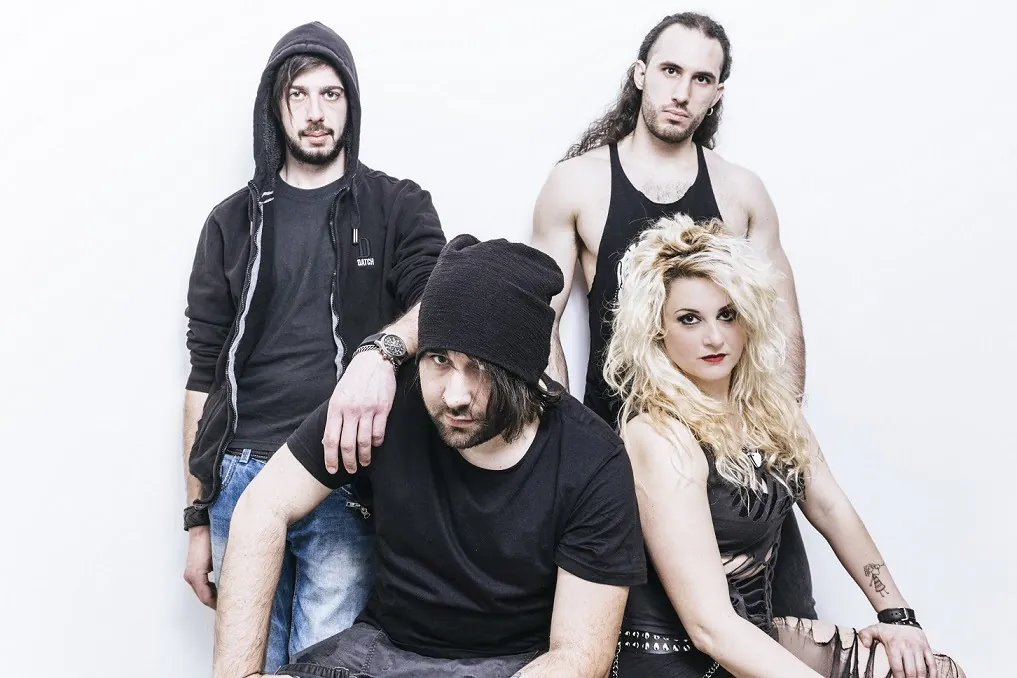 Hollywood Groupies: il lyric video di “Destroyer Commando 2.0”