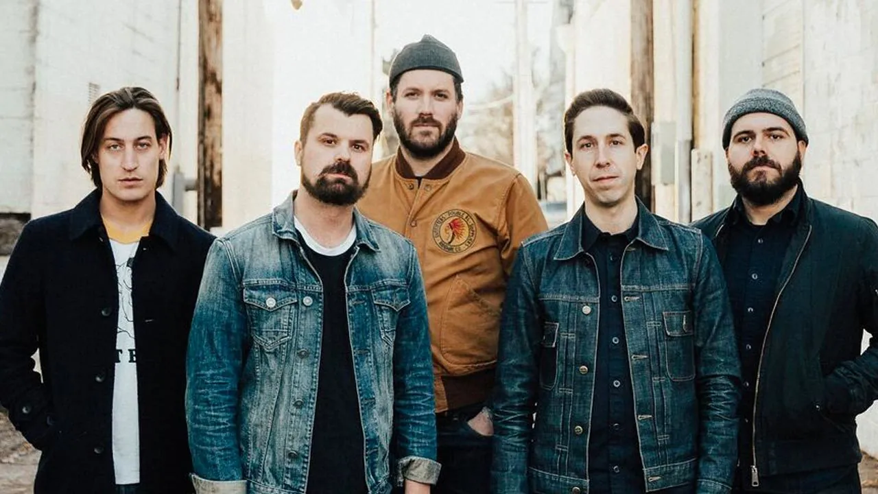 Silverstein: pubblicato il music video per la nuova canzone 'Bad Habits'