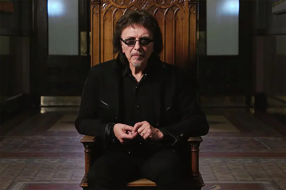 Black Sabbath: Tony Iommi, "In tour i Van Halen ci imitavano, i Kiss non li riconoscevamo"