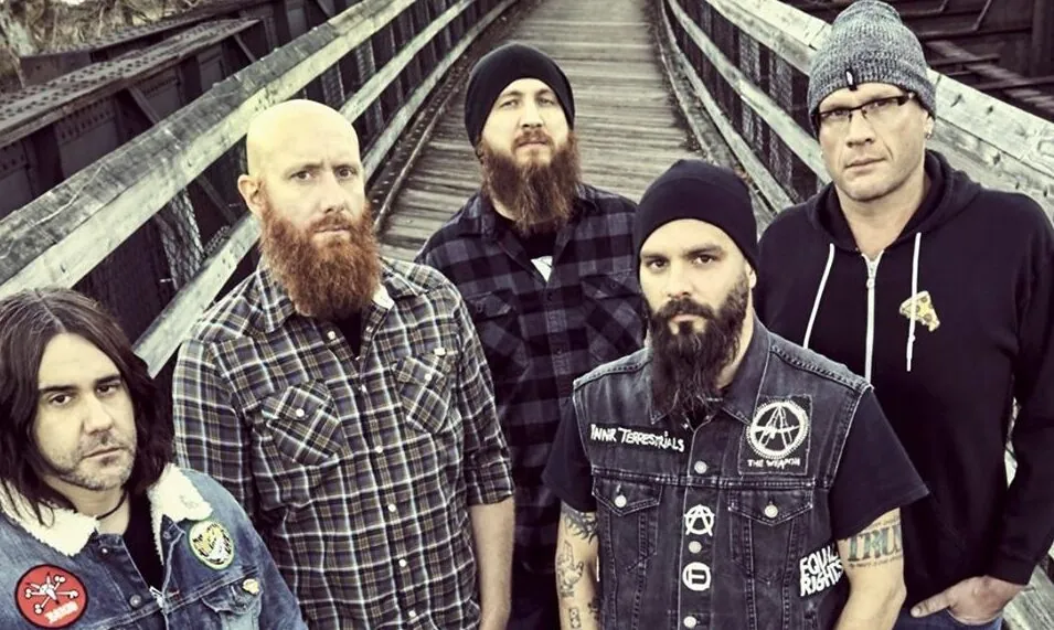 Killswitch Engage: guarda la première del brano 'Us Against the World', diretta livestream alle ore 18:00