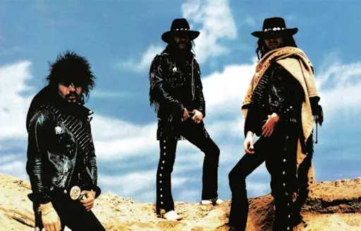 Motörhead: Carrie Underwood canta 'Ace of Spades' a Montreal