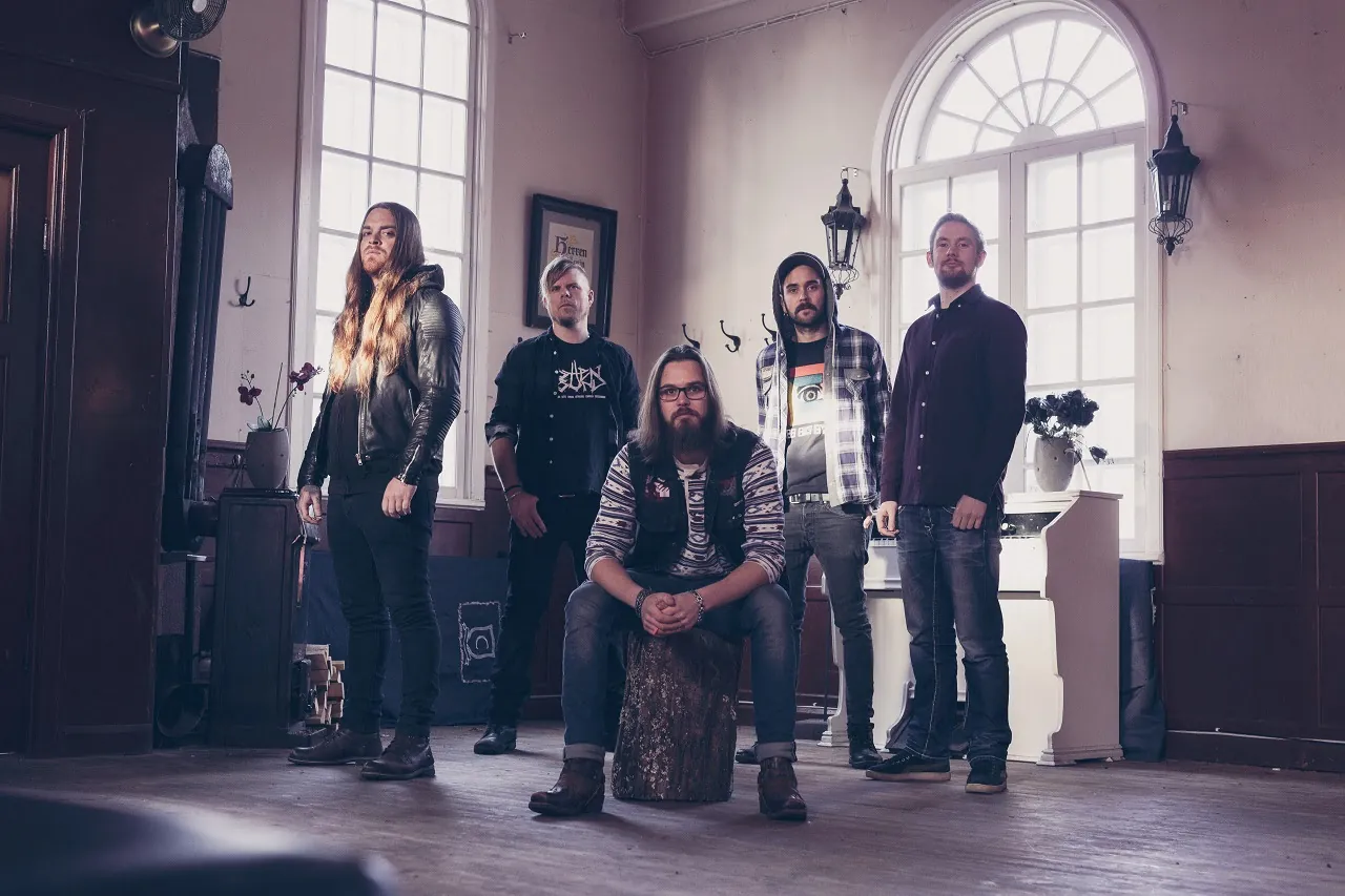 In Mourning: ad agosto la raccolta di demo "Echoes", i dettagli