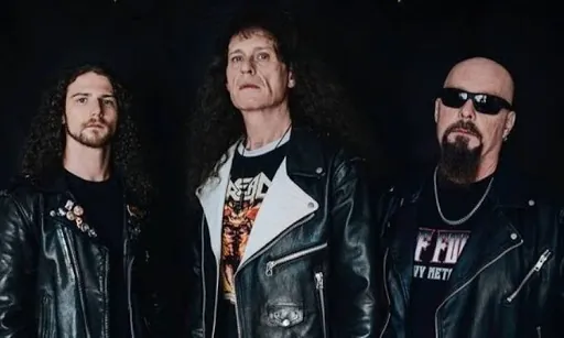 Exciter: Johnson e Dekay, 'Stiamo cercando la giusta etichetta per il nuovo album'