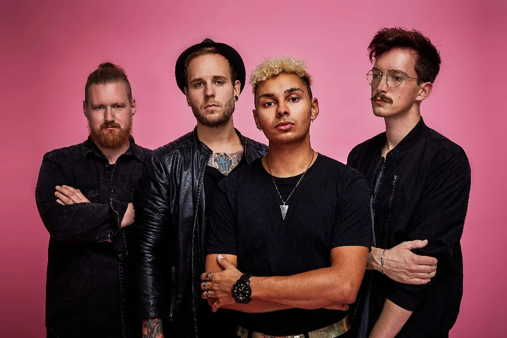 Breathe Atlantis: il video del nuovo singolo 'Earthquake'