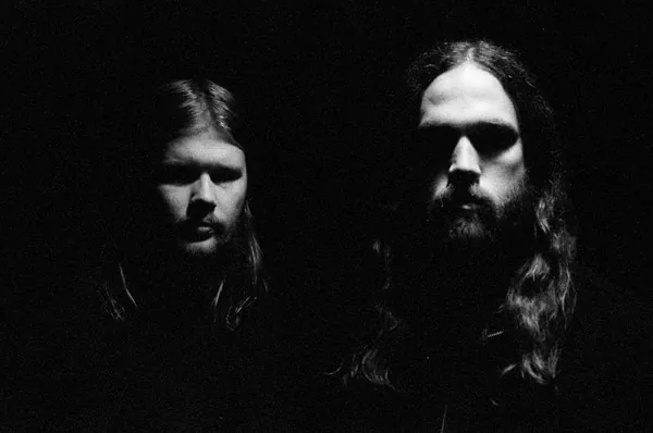 Hymn: il video music ufficiale del singolo 'Exit Throught Fire'