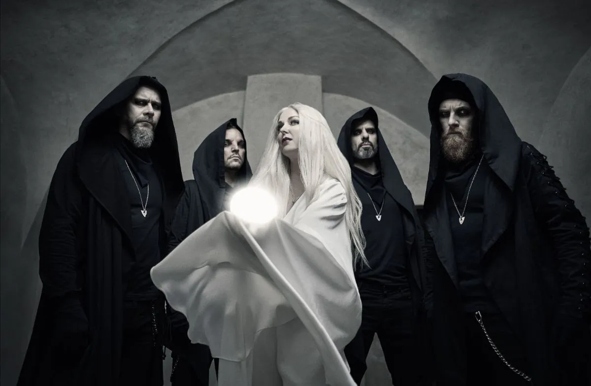Dark Sarah: pubblicato il terzo singolo 'Illuminate', guarda il video