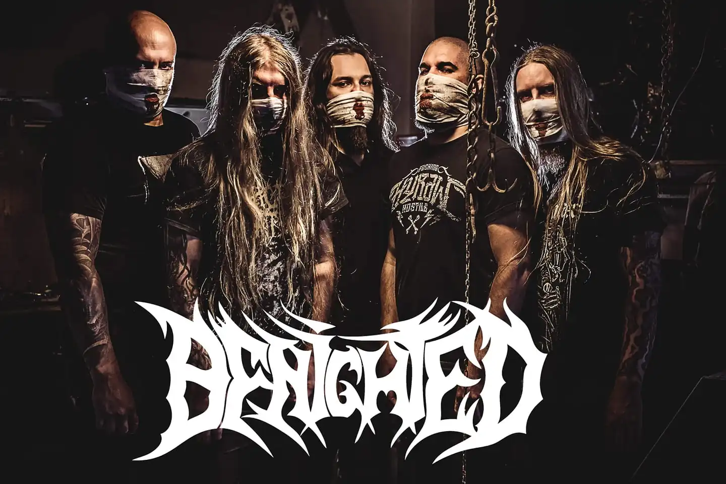 Benighted: nuovo brano in streaming per raccolta fondi