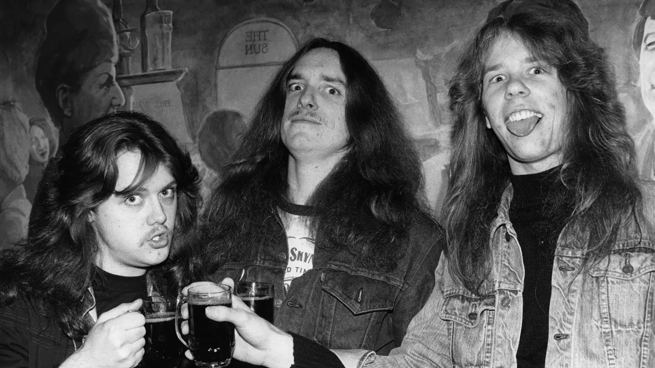 Metallica: James Hetfield, "Cliff vive ancora in tutti noi e cerco sempre di impressionarlo con le mie composizioni"