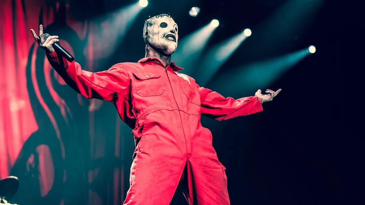 Slipknot: Corey Taylor, 'non ho più le password dei miei social media, le interazioni là sono solo spazzatura'