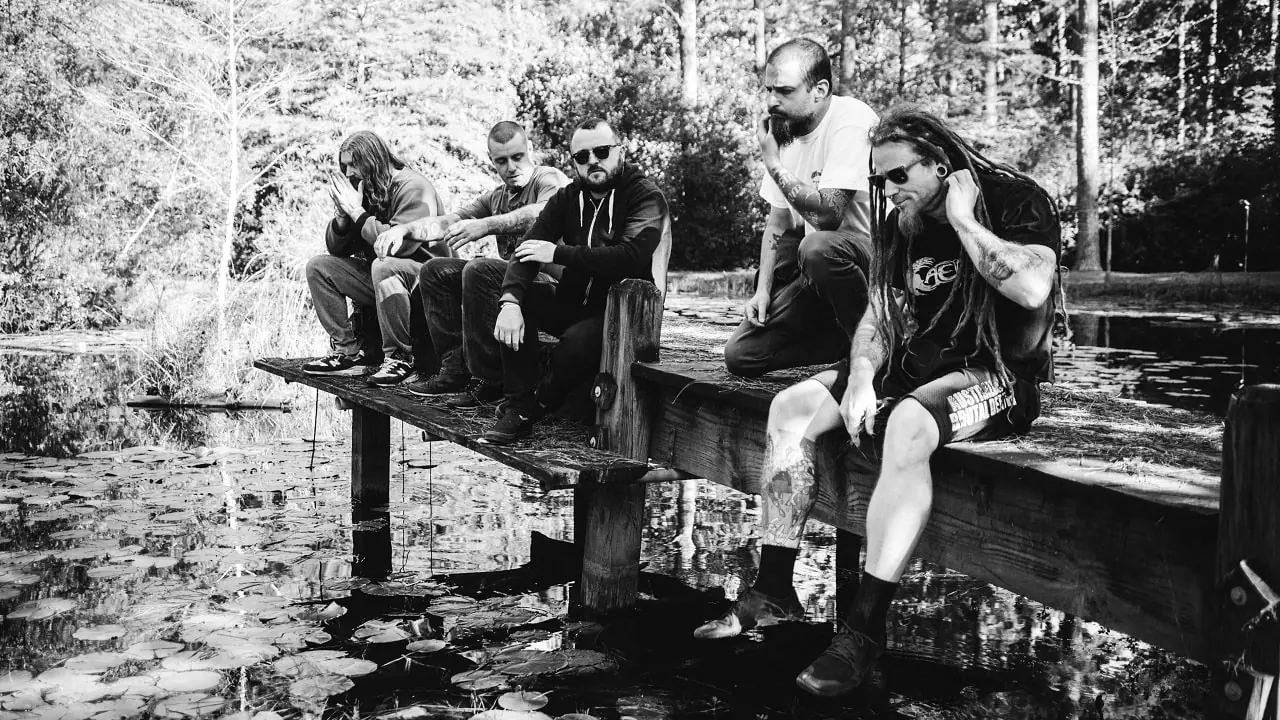 King Parrot: ascolta il nuovo singolo 'Nor Is Yours' con Philip Anselmo alla voce