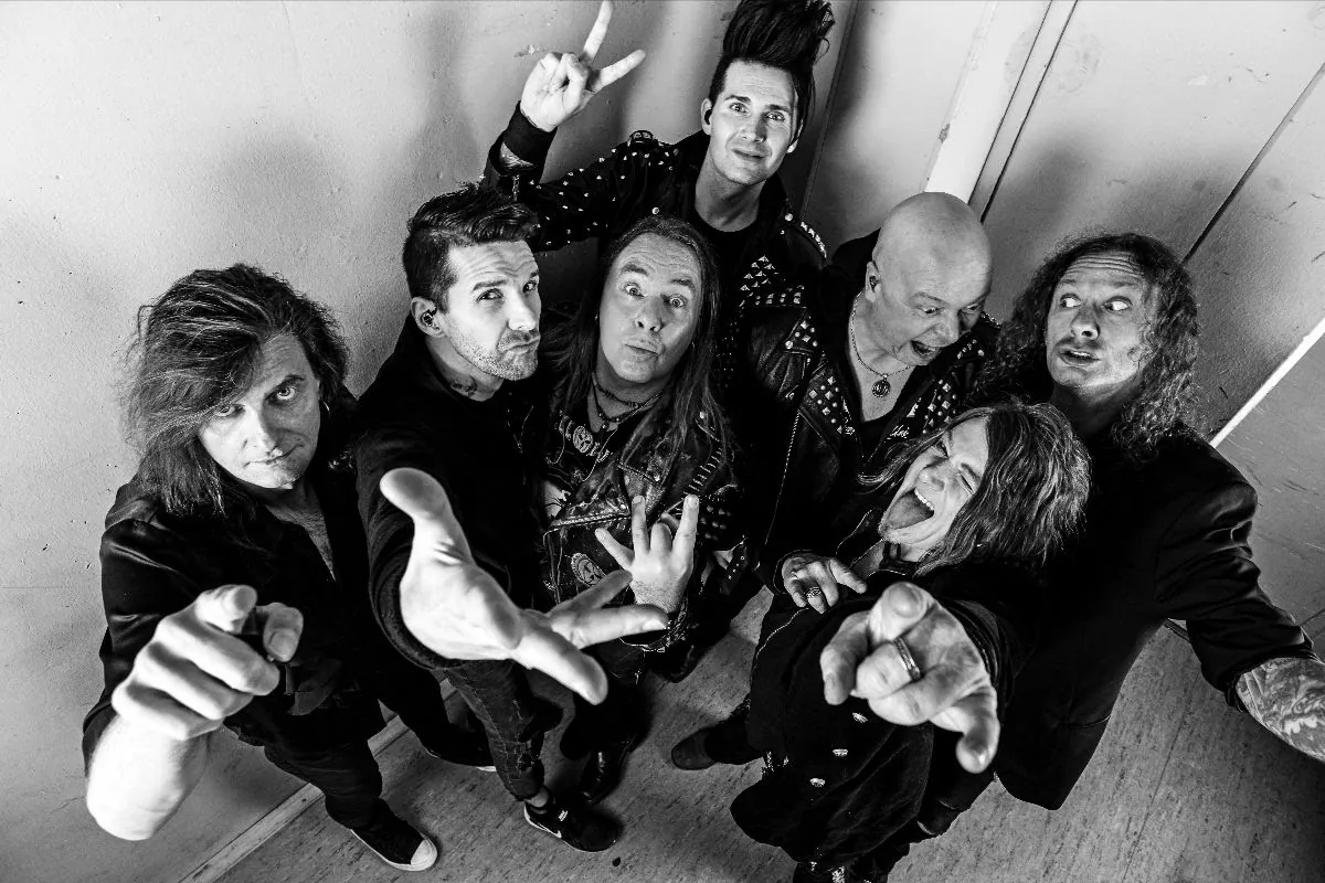 Helloween: escono oggi le ristampe di "Unarmed", "Straight Out Of Hell" e "7 Sinners"