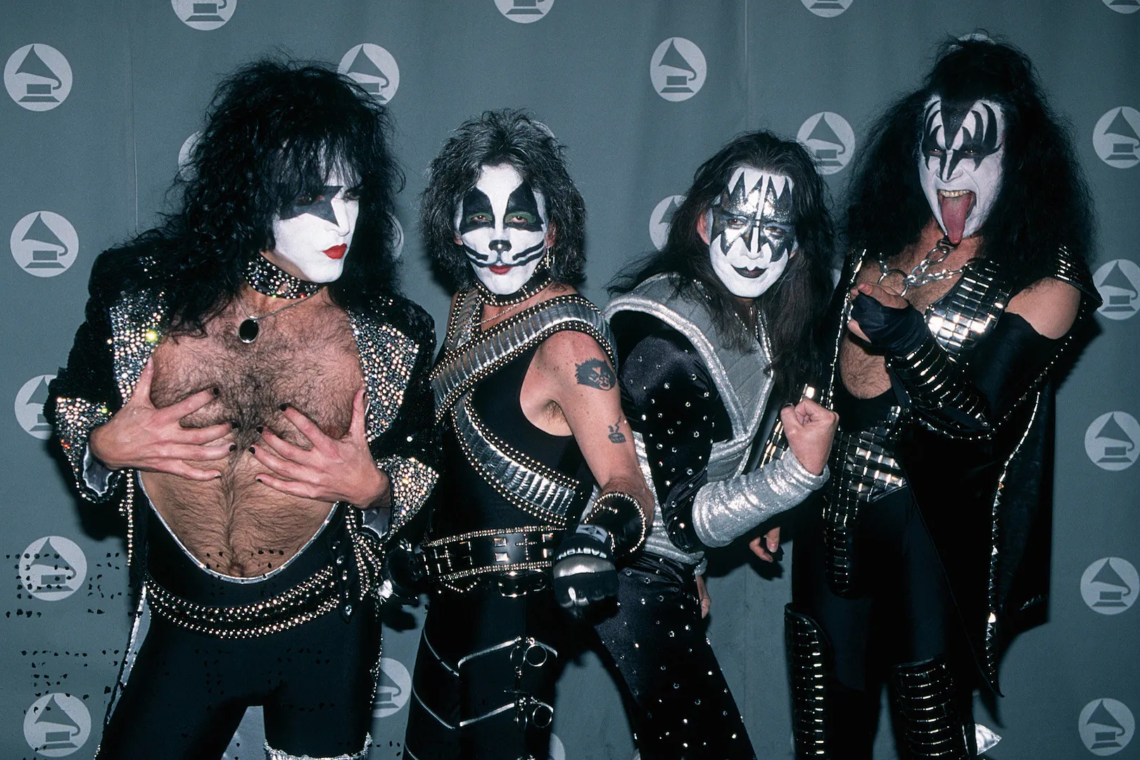 Kiss: Gene Simmons, "L' Army Storms Vegas non è una reunion"