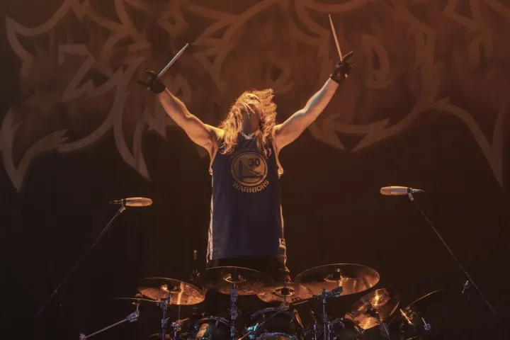 Exodus: Tom Hunting verrà sottoposto ad una gastrectomia totale. Hunting, 'La buona notizia è che riuscirò a vivere!'