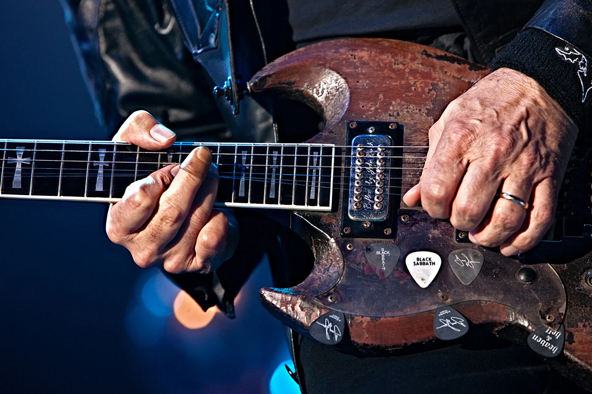 Gibson Guitars: annunciata la Tony Iommi Epiphone SG Special