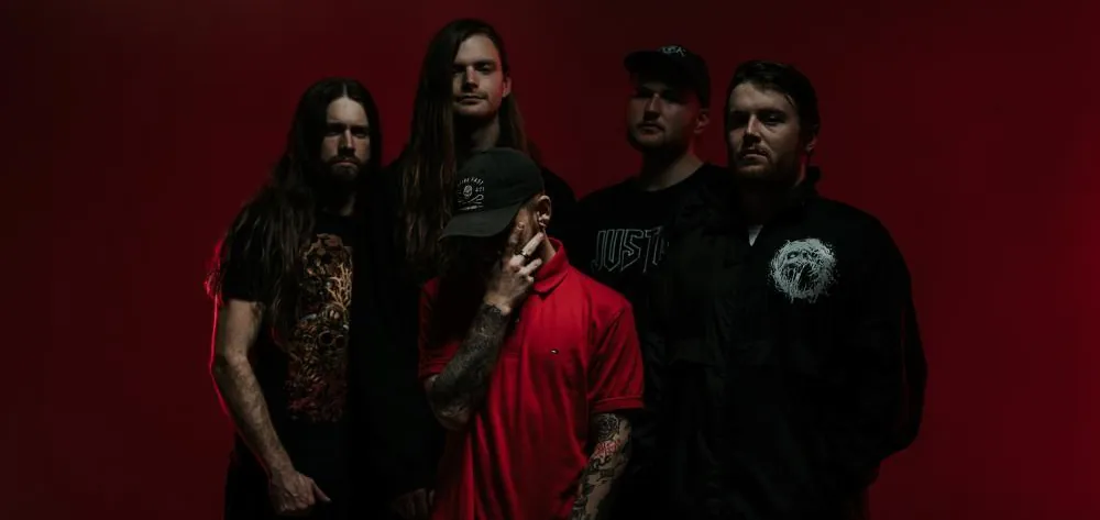 To The Grave: nuovo singolo on line
