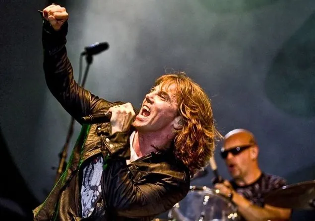 Europe: Joey Tempest omaggia R.J.Dio con una versione acustica di 'Heaven And Hell'