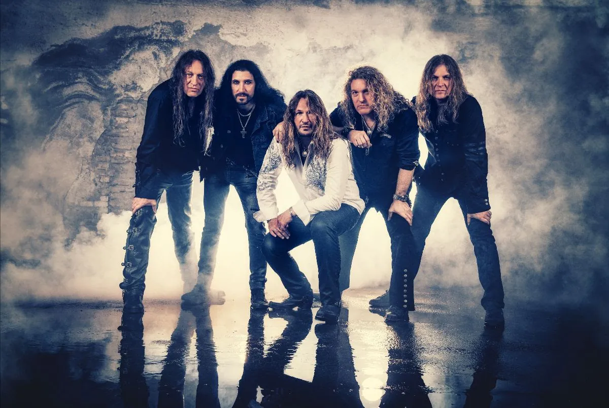 Crystal Ball: il video ufficiale di 'You Lit My Fire'