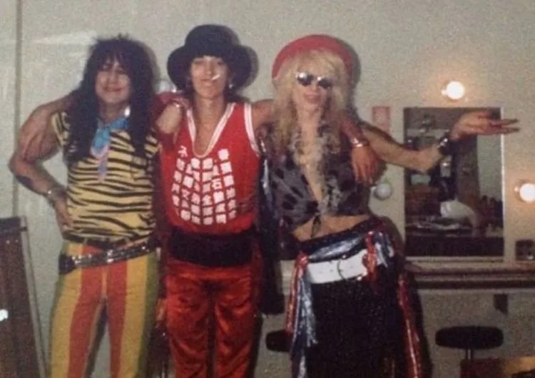 Hanoi Rocks: Sami Yaffa ricorda la morte di Razzle nell'incidente d'auto con Vince Neil