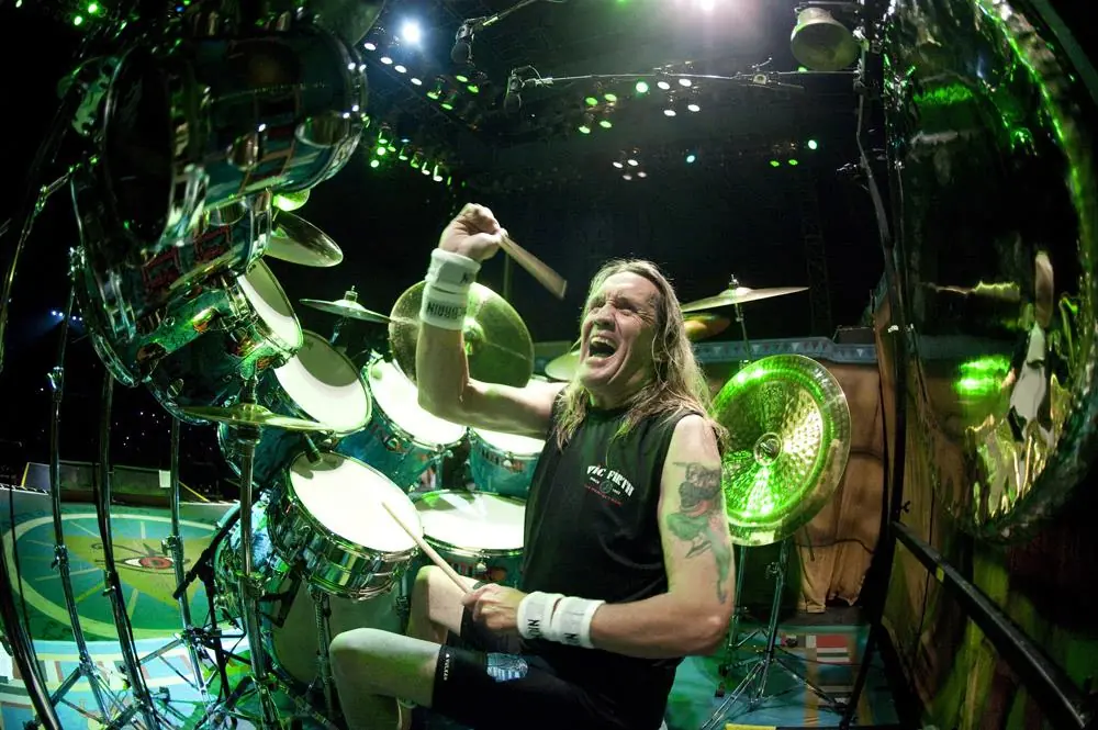 Iron Maiden: Nicko McBrain, "Sentivo di non riuscire a dare il cento per cento, così ho fatto un passo indietro"