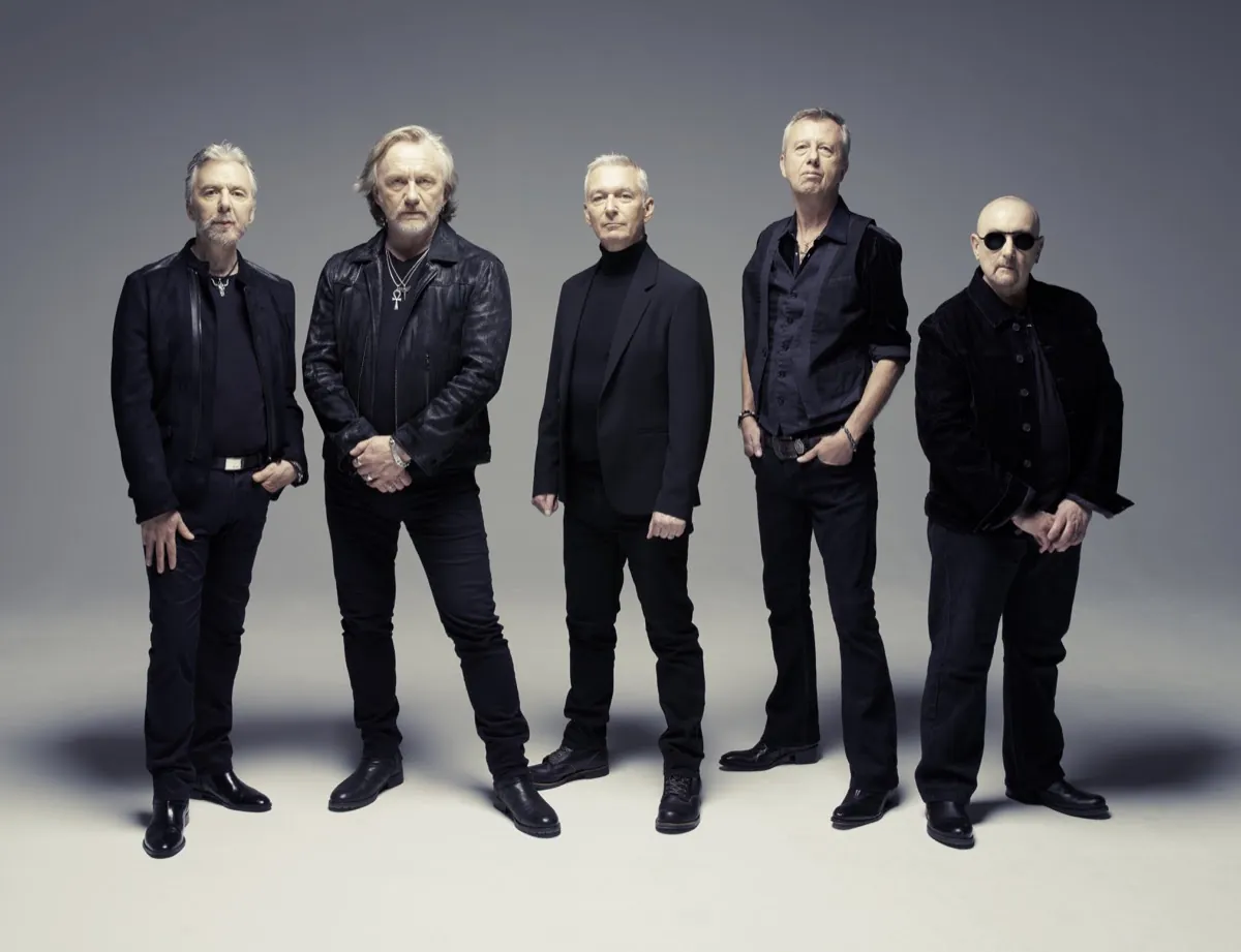 Thunder: presentano il secondo singolo 'Dancing in the Sunshine"