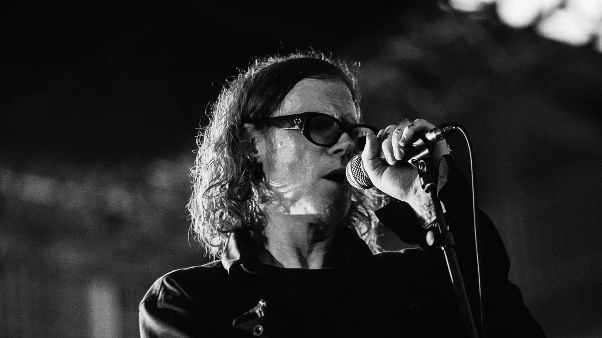 Queens of the Stone Age, Screaming Trees: è morto Mark Lanegan