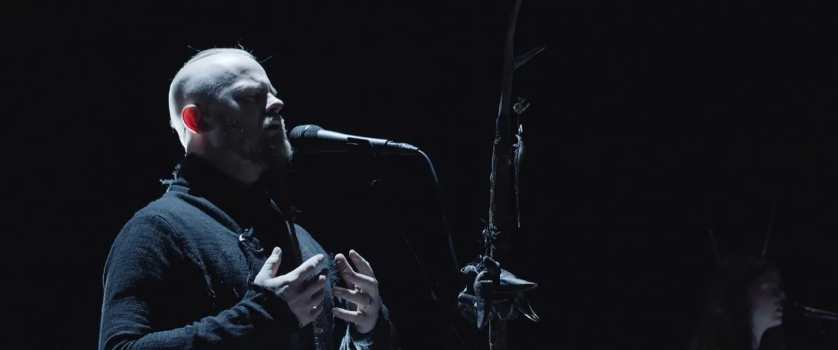 Wardruna: guarda il video del singolo 'Fehu', spostata la data di pubblicazione di "Kvitravn: First Flight of the White Raven"