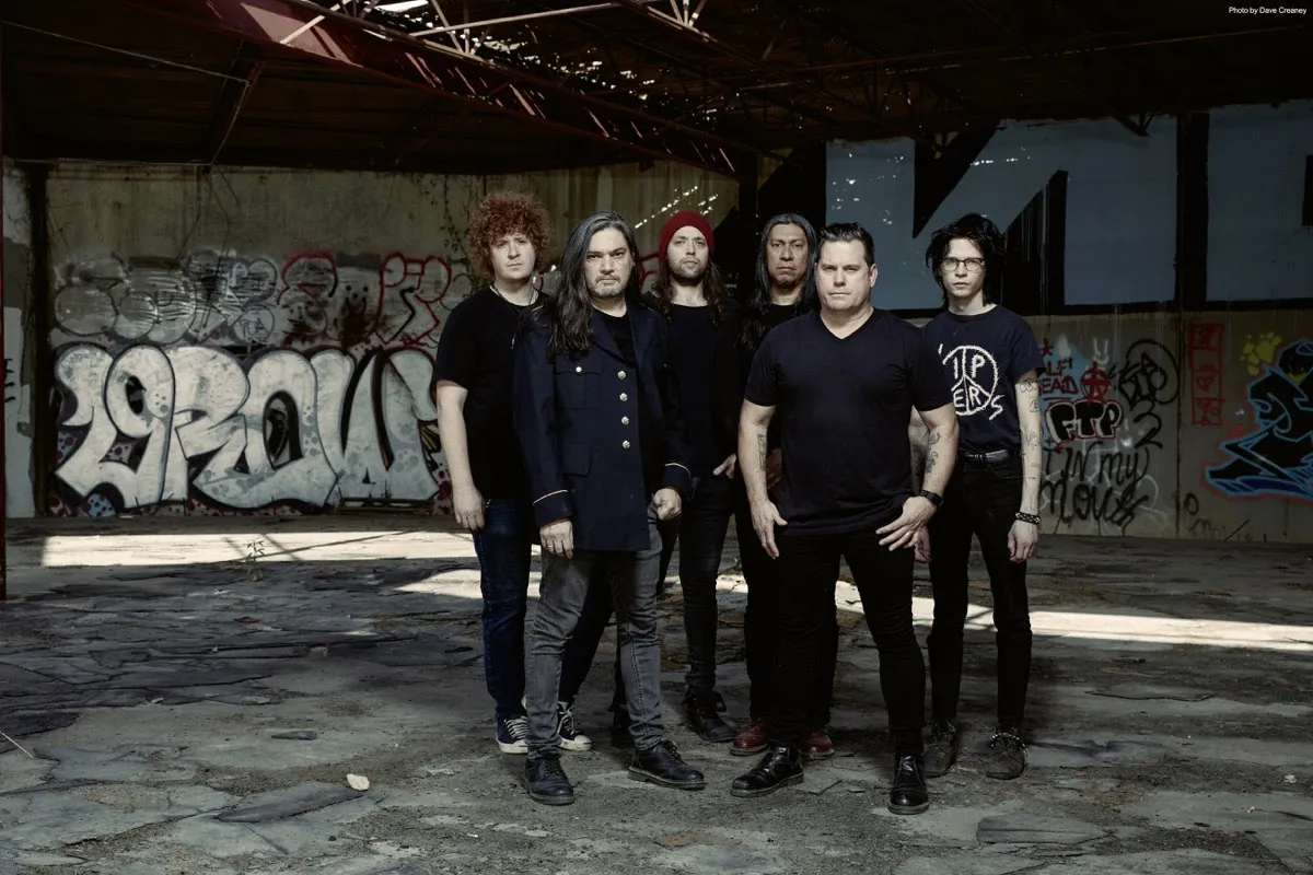 …And You Will Know Us By The Trail Of Dead: annunciato il loro primo album quadrifonico "XI: Bleed Here Now"