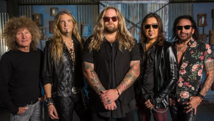 Intervista Iconic (Joel Hoekstra)