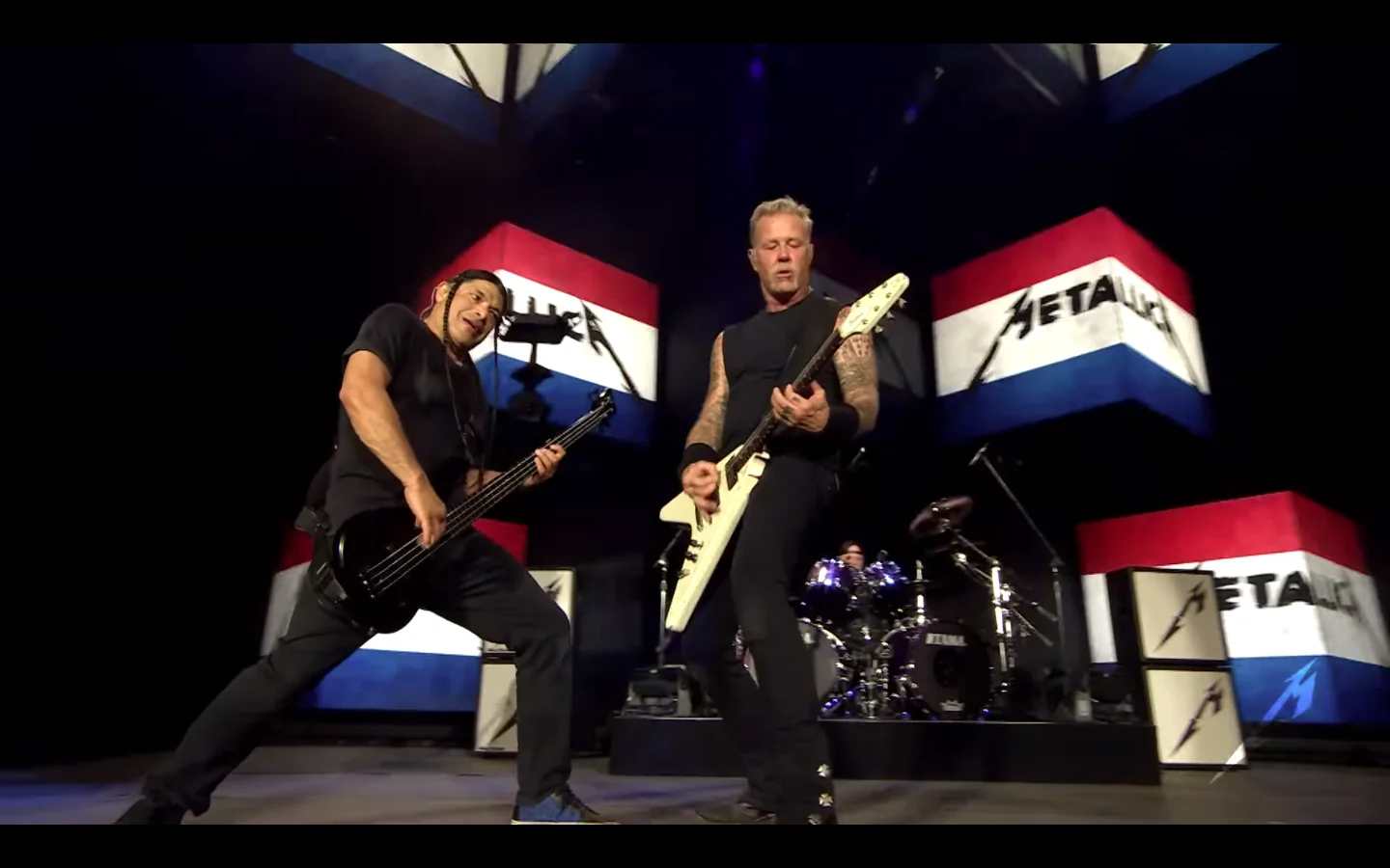 Metallica: i video professionali di 'Metal Militia' e 'Harvester Of Sorrow' dallo show in Olanda