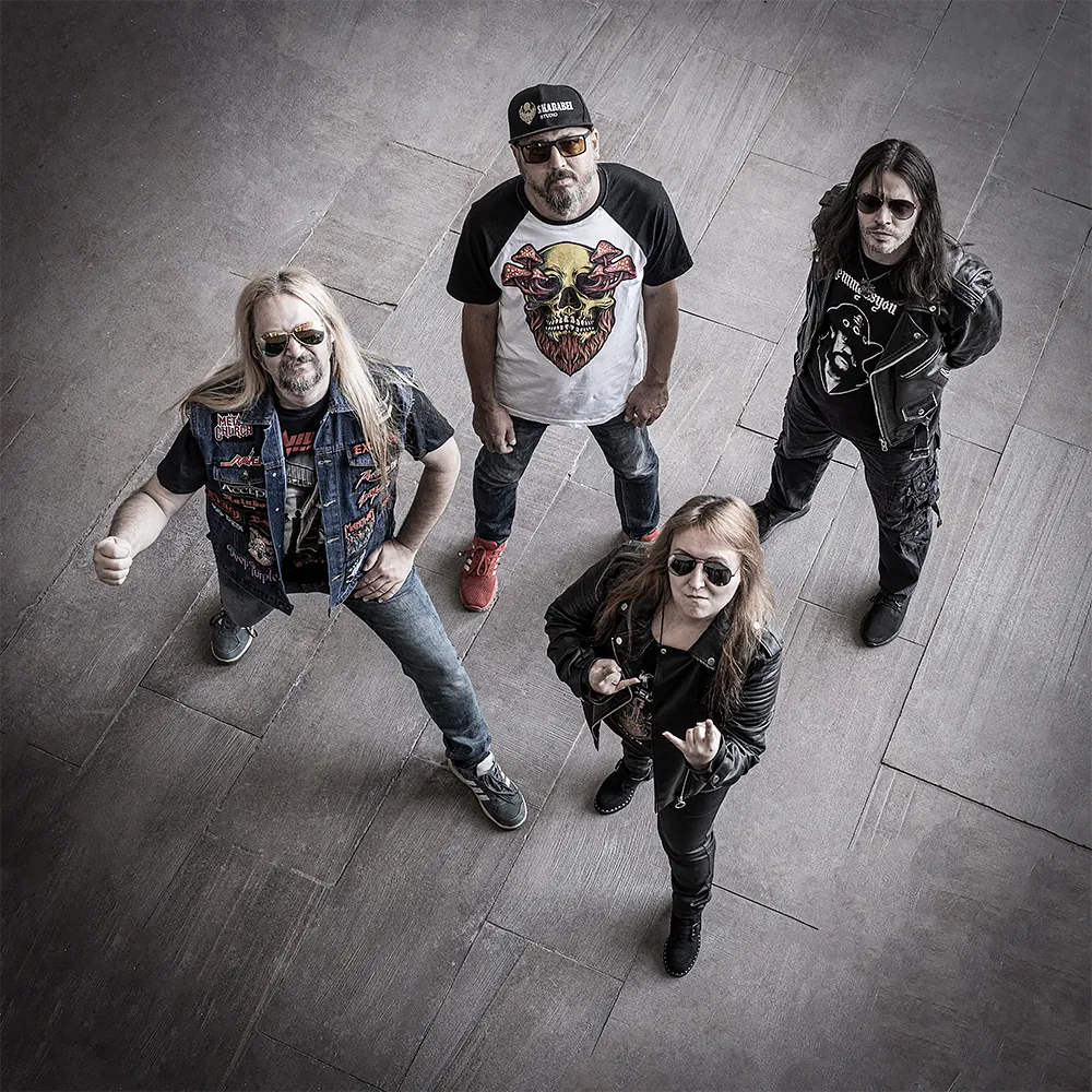 Holy Dragons: guarda il lyric video di Somebody's Life'