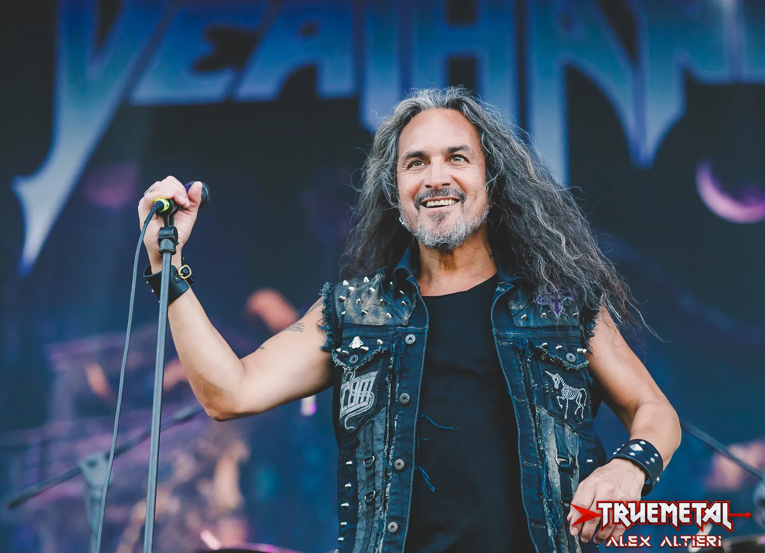 Death Angel: il video professionale di 'Mistress Of Pain' al Rock Hard Festival