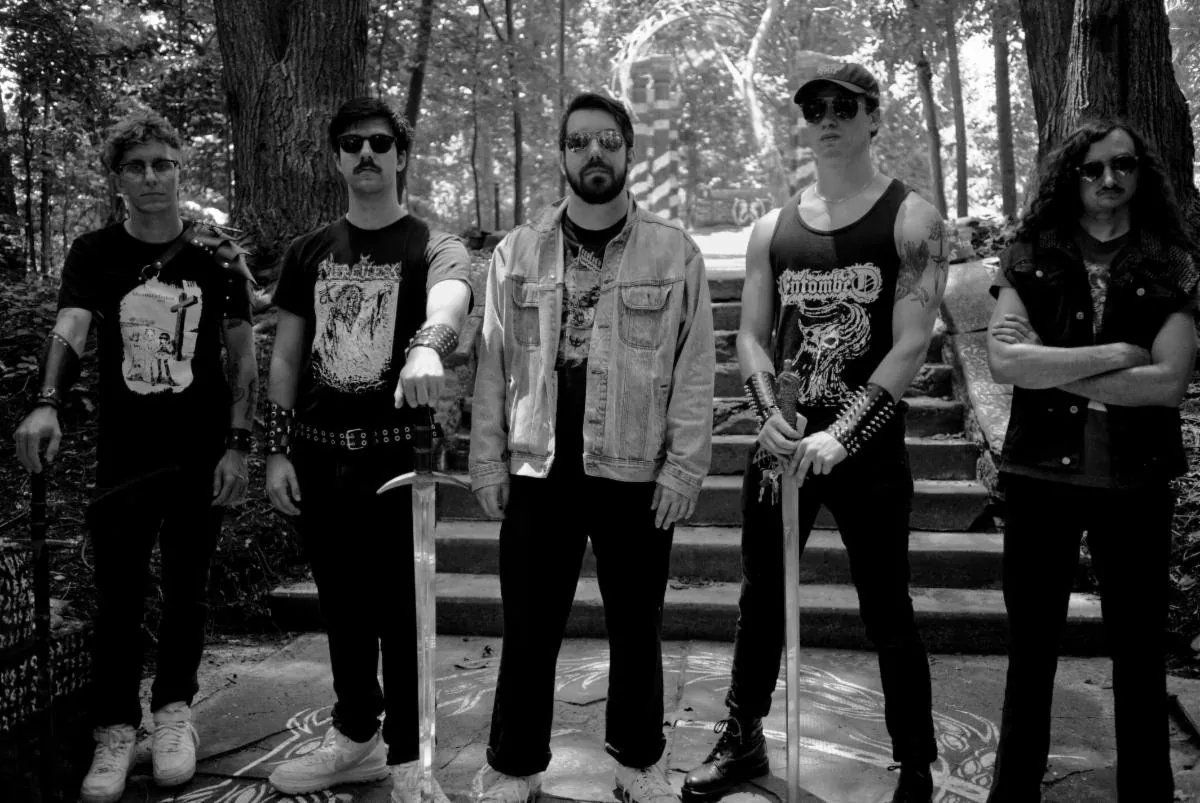 Ninth Realm: guarda il lyric video del nuovo singolo 'Plea To The Heavens' da "A Fate Unbroken"