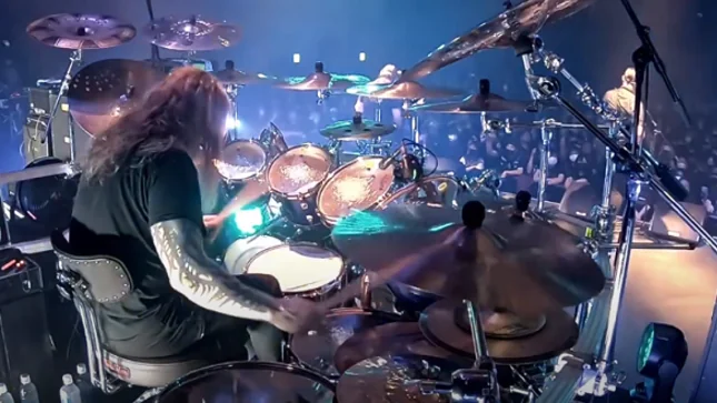 Emperor: le drumcam di due brani live