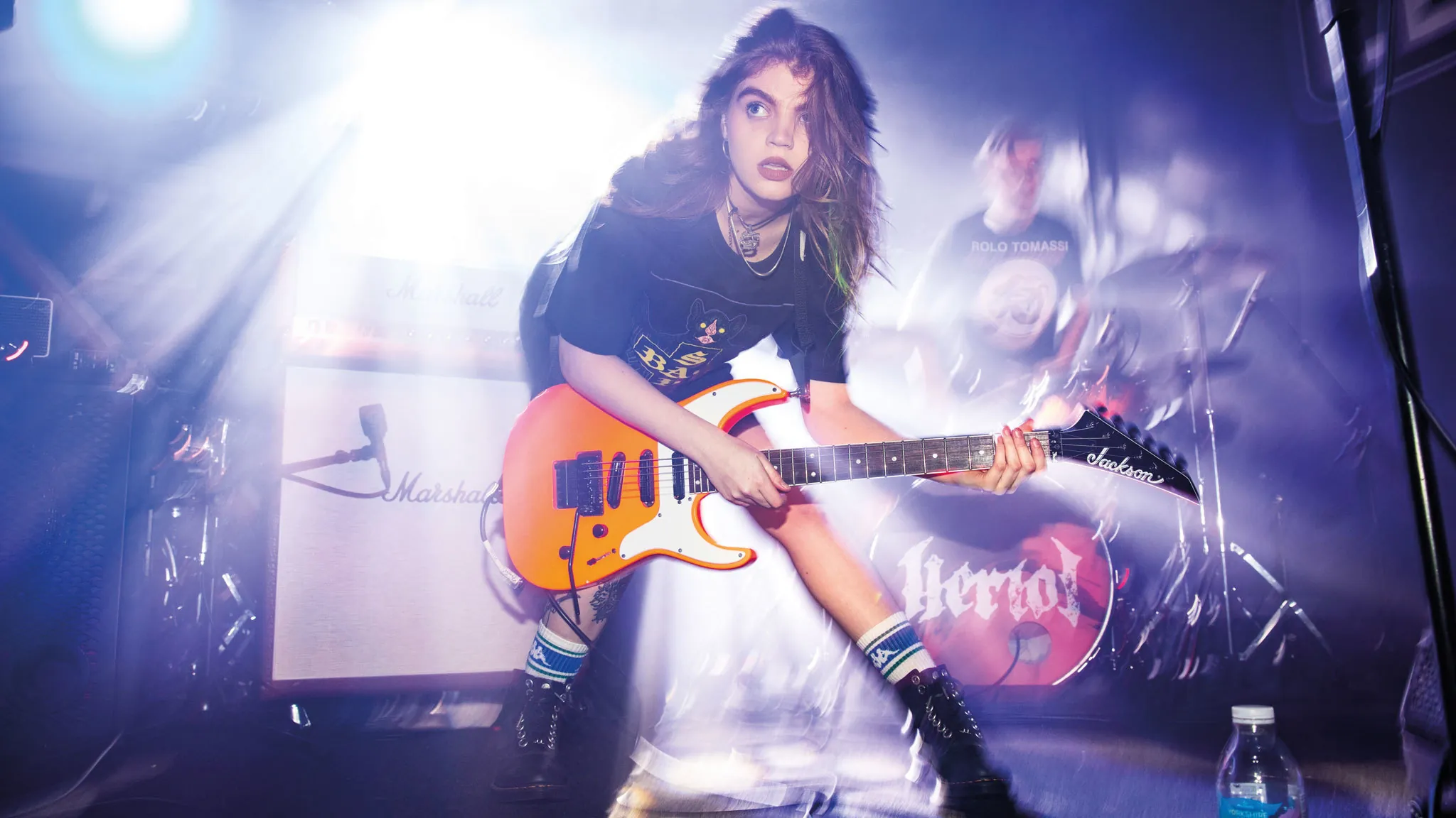 Jackson Guitars: un video assieme alla chitarrista Debbie Gough degli Heriot