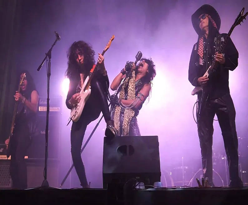 Savage Grace: nuovo album a maggio, il video di 'Star Crossed Lovers'