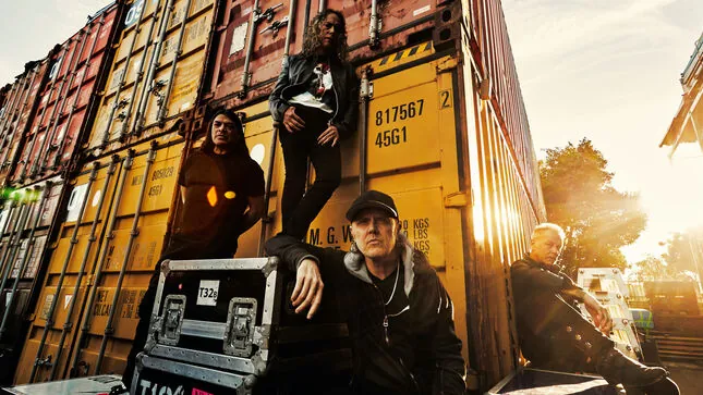 Metallica: guarda il video ufficiale di "Chasing Light"