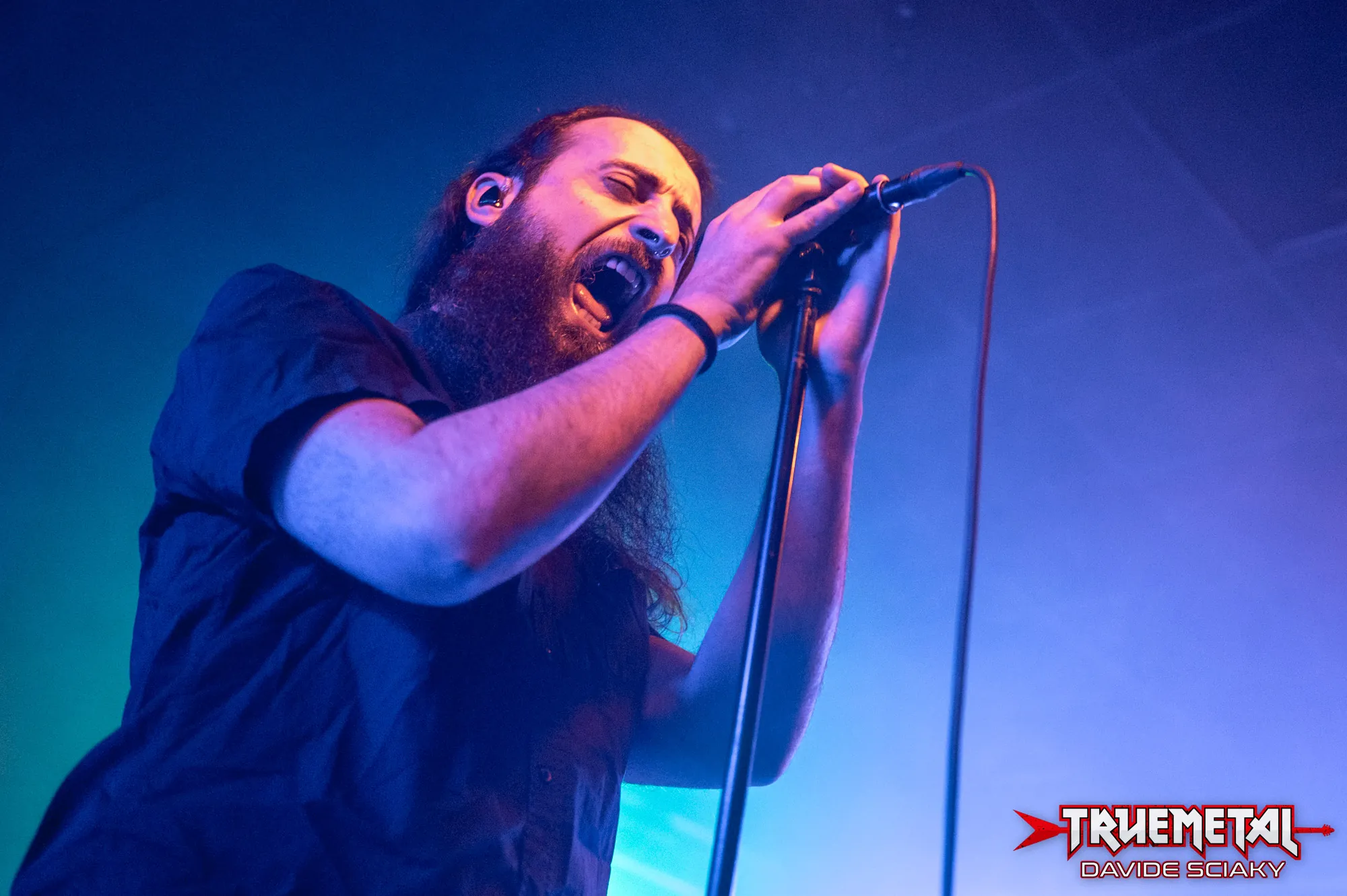 Shores Of Null: guarda il video di "Darkness Won't Take Me"