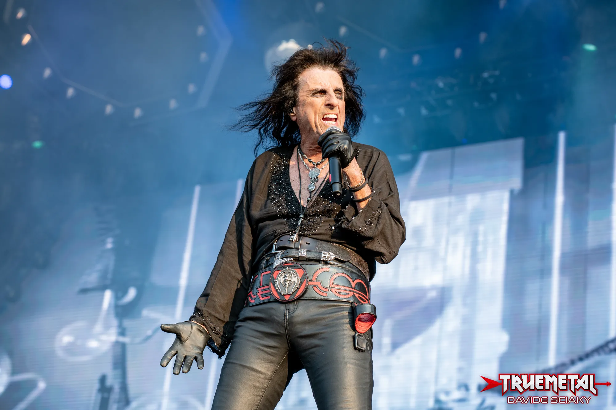 Alice Cooper: il video del nuovo singolo "Black Mamba" con ospite speciale Robby Krieger (The Doors)
