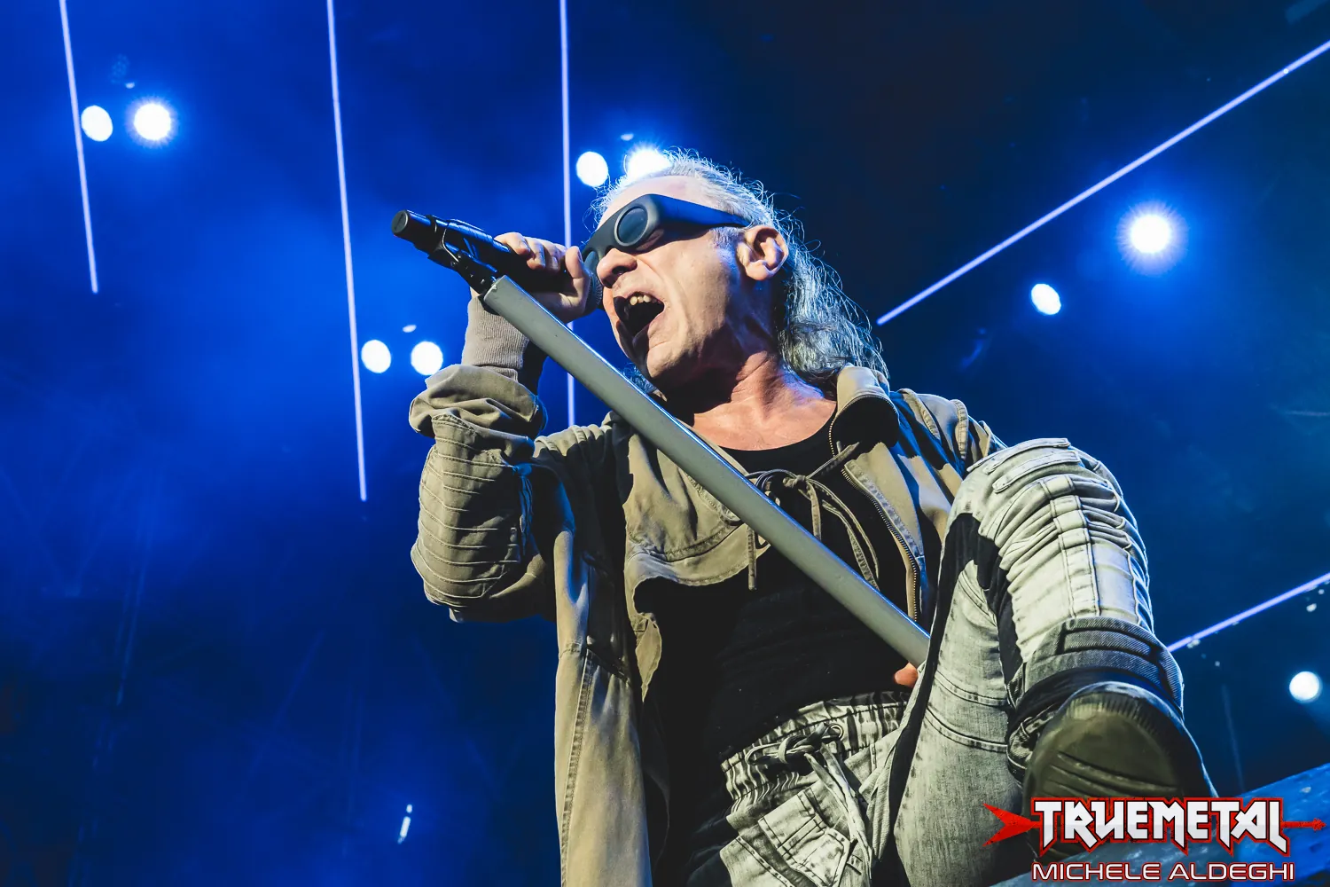 Iron Maiden: Bruce Dickinson, "Se chiudo gli occhi quando ascolto Simon Dawson mi sembra di sentire Clive Burr"