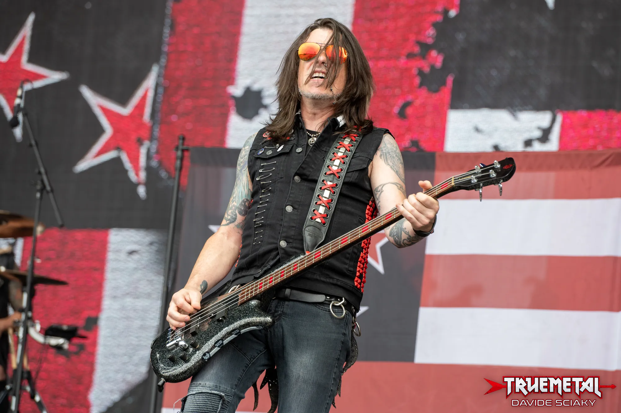 Skid Row: Rachel Bolan, "Pubblicare 'Slave To The Grind' come singolo fu un grave errore"
