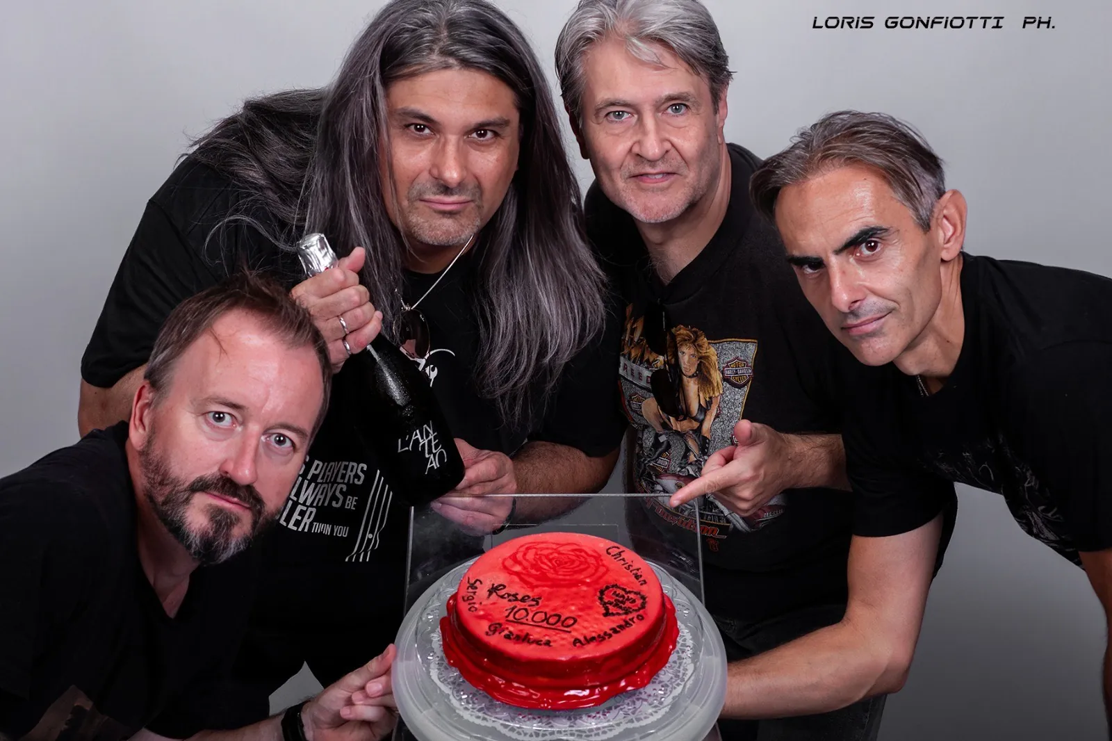 Hand On Heart: secondo singolo per l'hard rock band toscana
