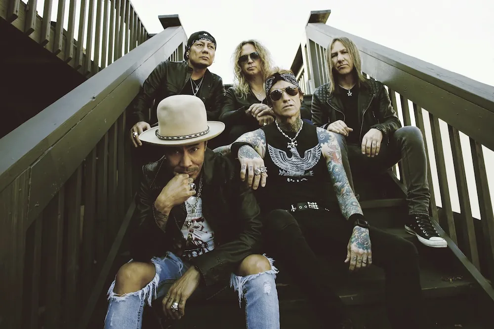 Buckcherry: pubblicato il lyric video del brano "Set It Free"