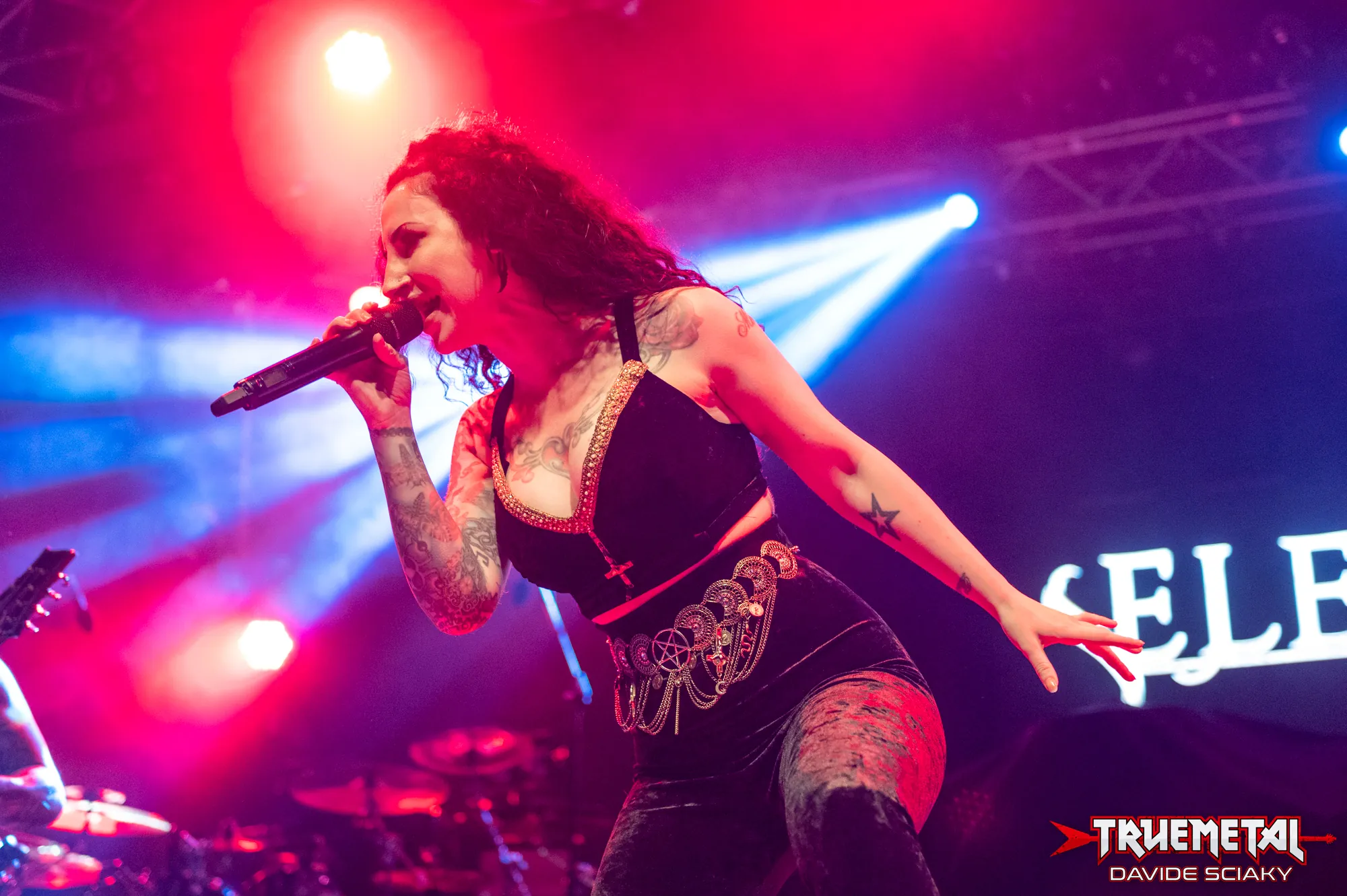 Eleine: una data in Italia con Klogr, Final Stage e Sinheresy