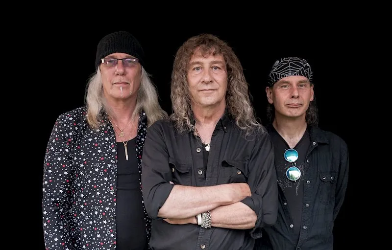 Anvil: appello d'aiuto ai fan dopo un grave guasto al furgone del tour